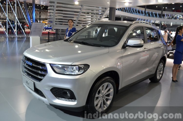 Haval H2 Front Three Quarters At The 2015 Shanghai