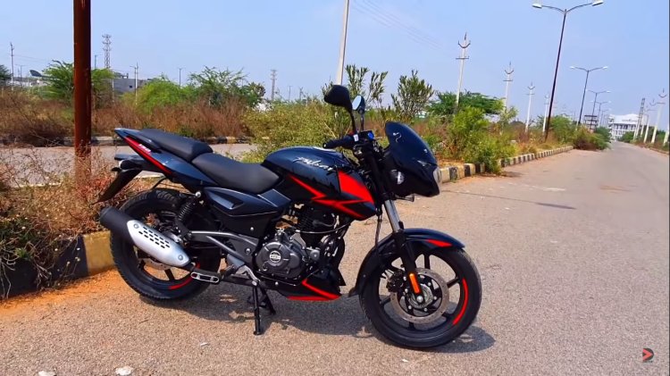 bajaj pulsar 150 seat price