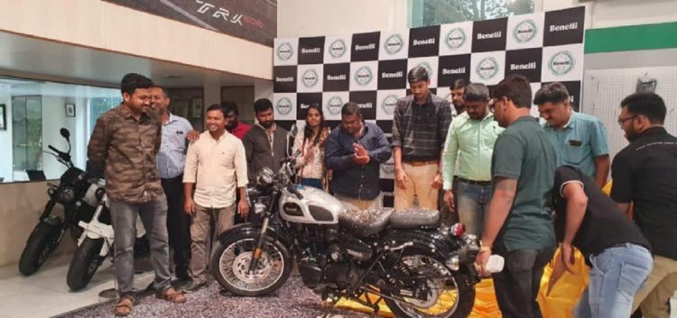 Benelli Imperiale 400 Deliveries Start D283