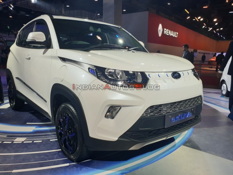 Mahindra E Kuv100 Front Three Quarters Auto Expo 2