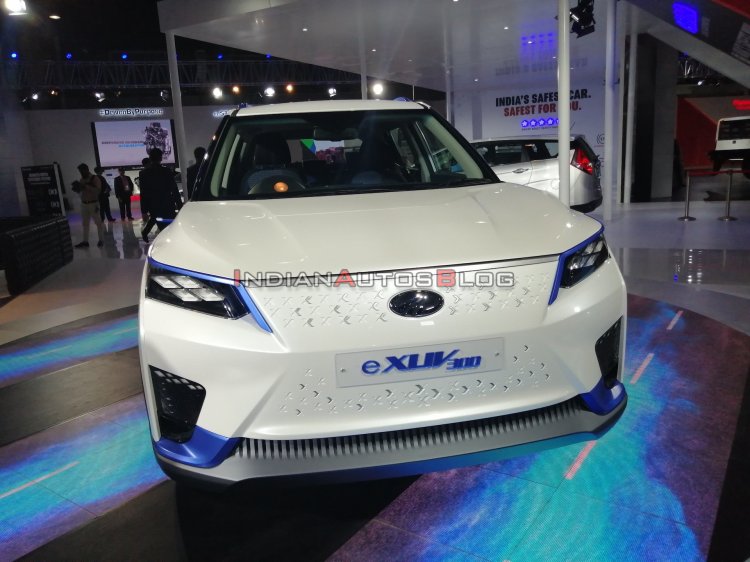 Mahindra E Xuv300 Concept Front Auto Expo 2020