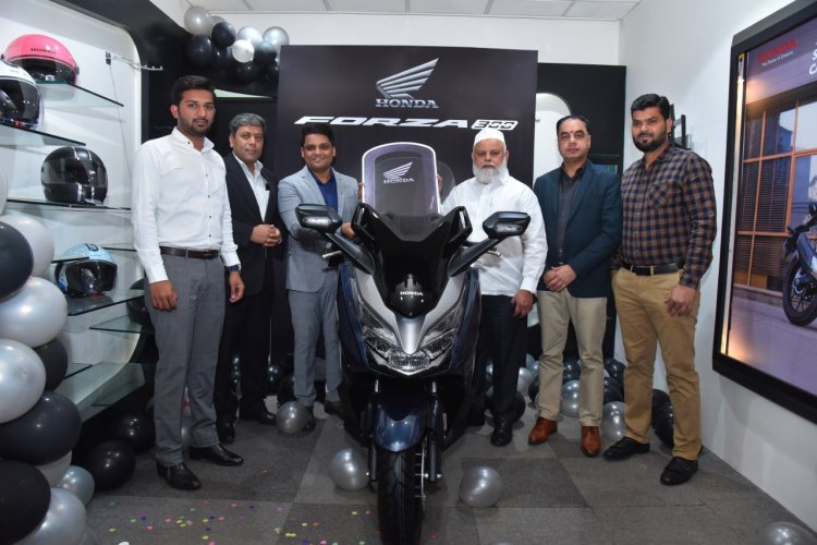 Honda Forza 300 India Delivery