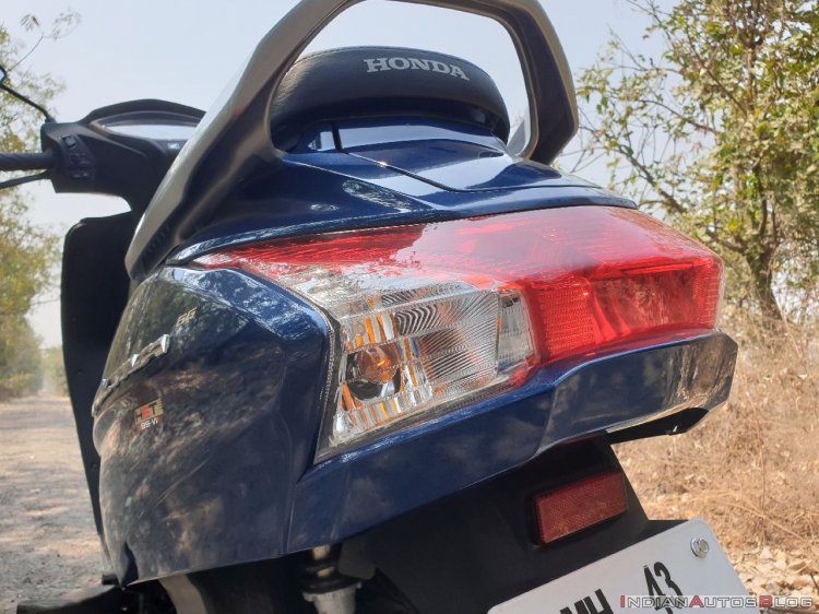 Honda Activa 6g Review Images Taillamp Cluster 802