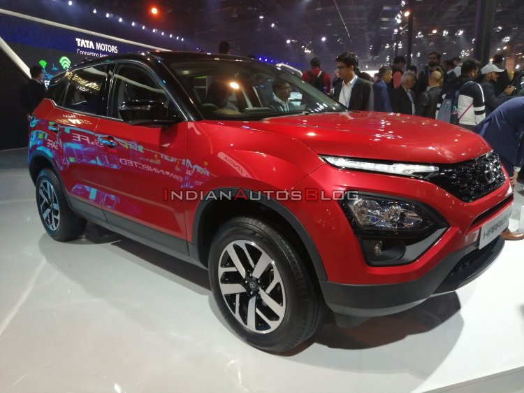 2020 Tata Harrier Automatic Front Three Quarters A