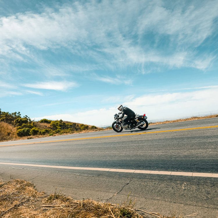 Royal Enfield Continental Gt 650 In Action