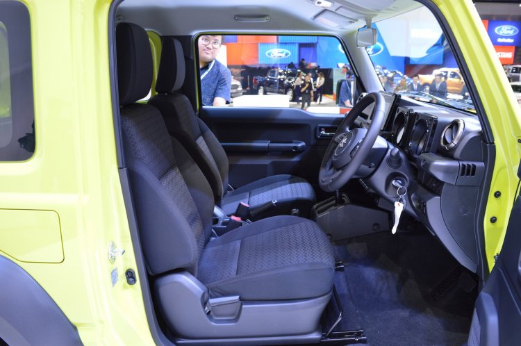Suzuki Jimny Images Bims 2019 Interior Front Seats