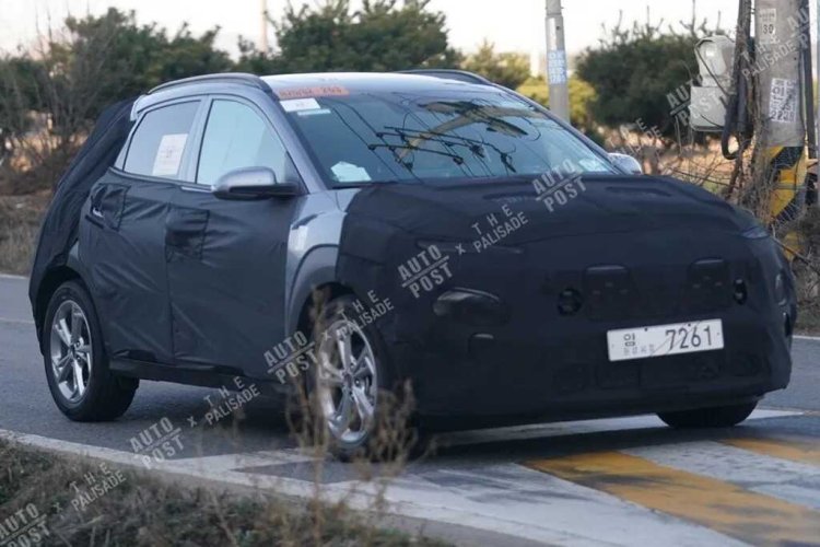 2021 Hyundai Kona Facelift Spy Shot