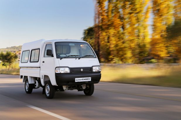 Maruti Suzuki Super Carry Front Quarters Press Sho