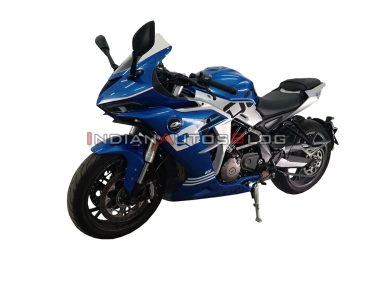 Benelli Q600 Front 3 Quarter