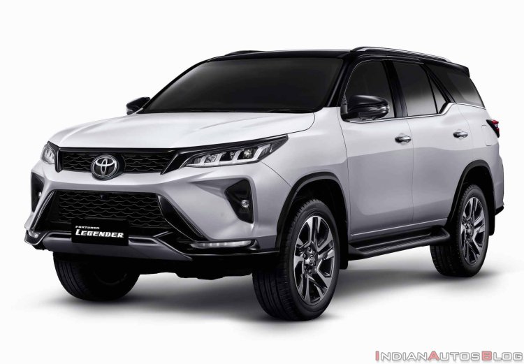 Toyota Fortuner Legender Exterior