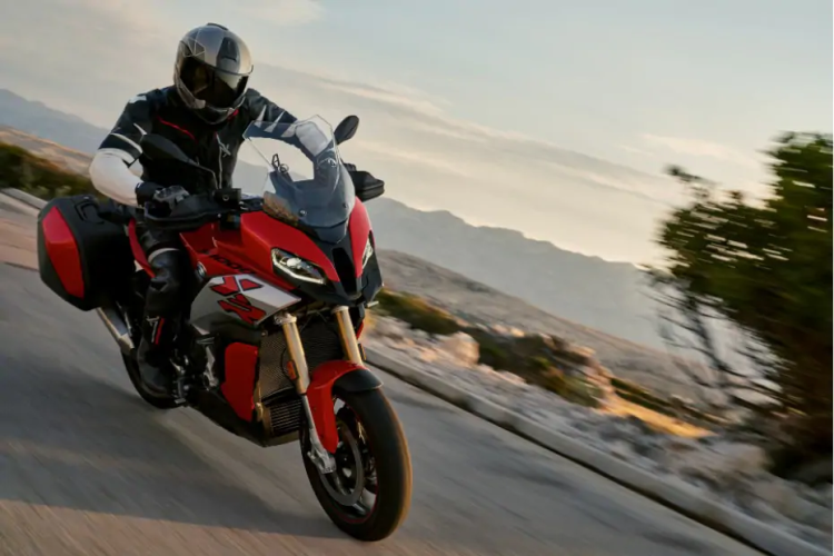 2020 Bmw S 1000 Xr Action