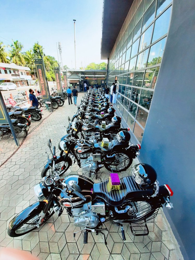 Royal Enfield Bikes In Kerela