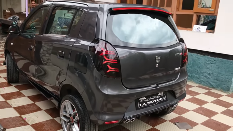 Maruti Alto modified into a dark stealth ride, video and pictures inside