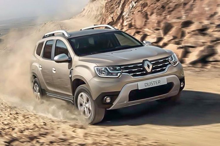 New Renault Duster Front Third Quarter