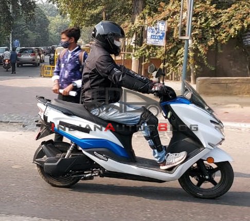 suzuki scooty burgman