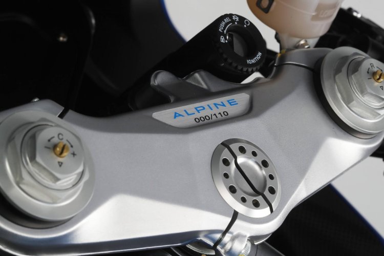 Superveloce Alpine Detail 22