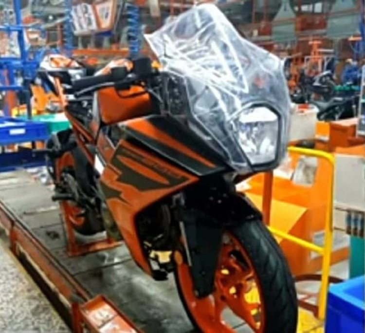 2021 Ktm Rc200 Spied At Factory