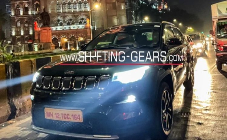 Jeep Compass Facelift Spied Sans Camouflage