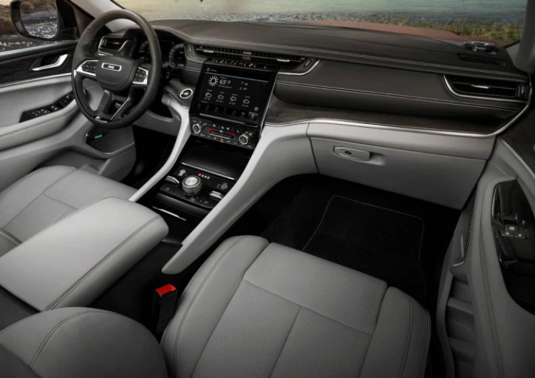 Jeep Grand Cherokee L 3
