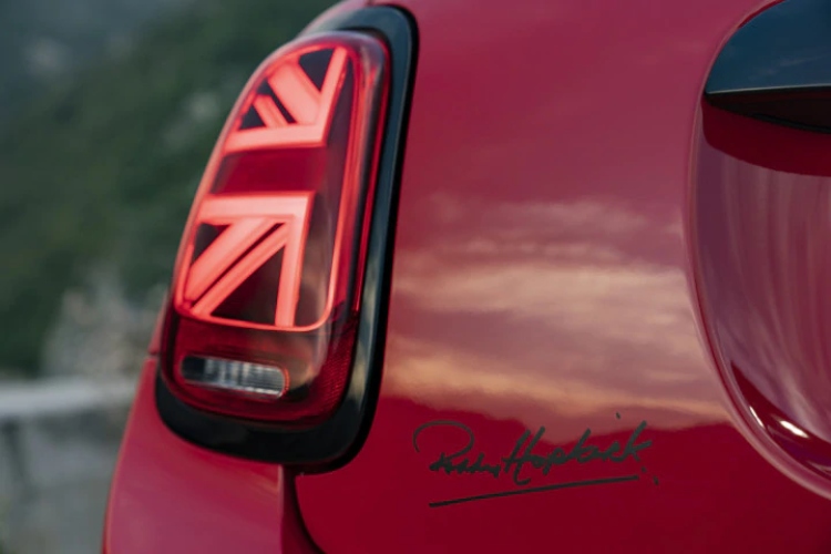 Mini Cooper Paddy Hopkirk Edition 3