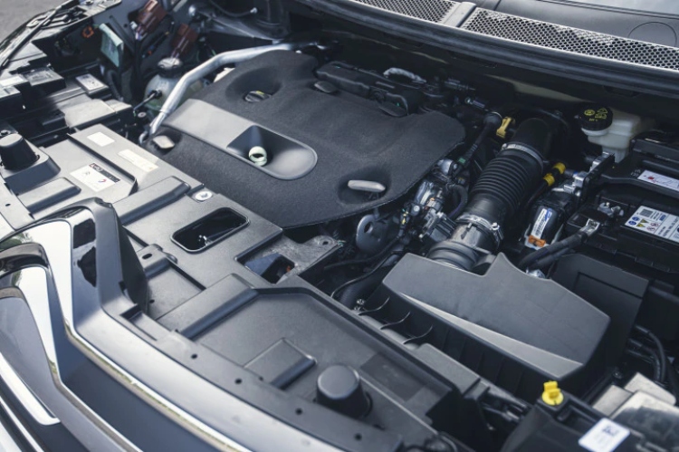 Citroen C5 Aircross Front Quarter Engine