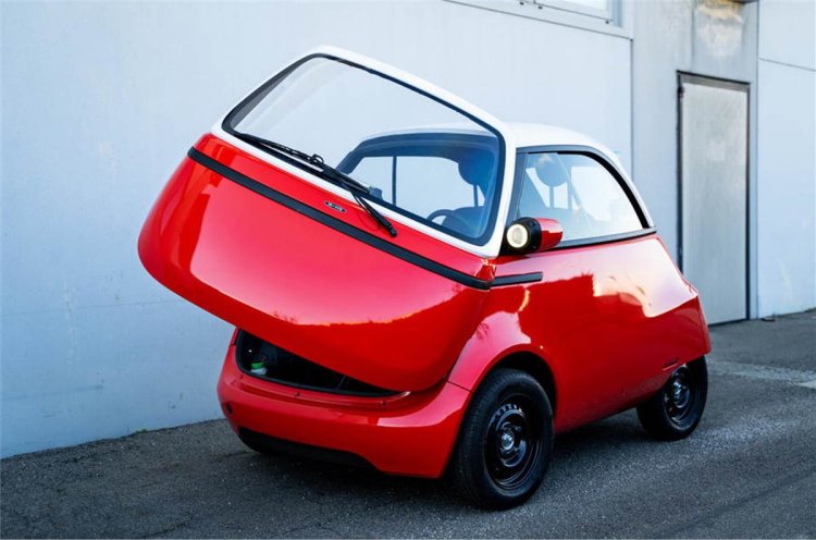 The Microlino 2.0 Is A Compact EV Prototype Inspired By The BMW Isetta