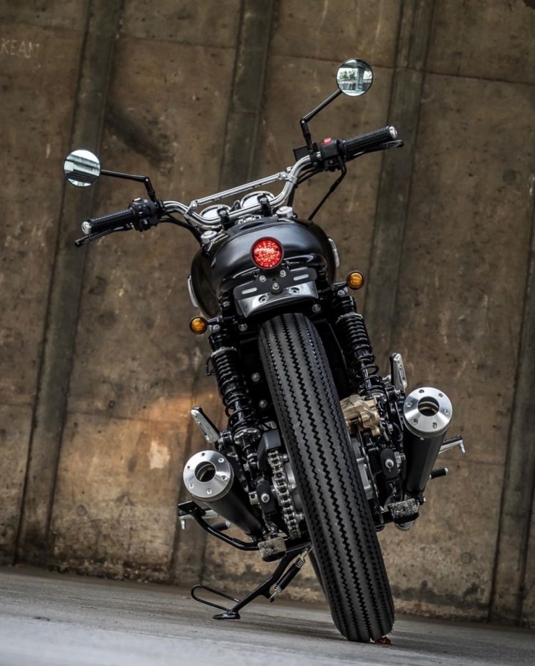 Modified Royal Enfield Interceptor 650 Looks Better than Stock