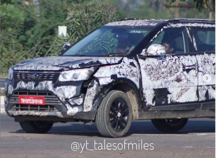 Mahindra Xuv300 Sportz Spied Front Quarter