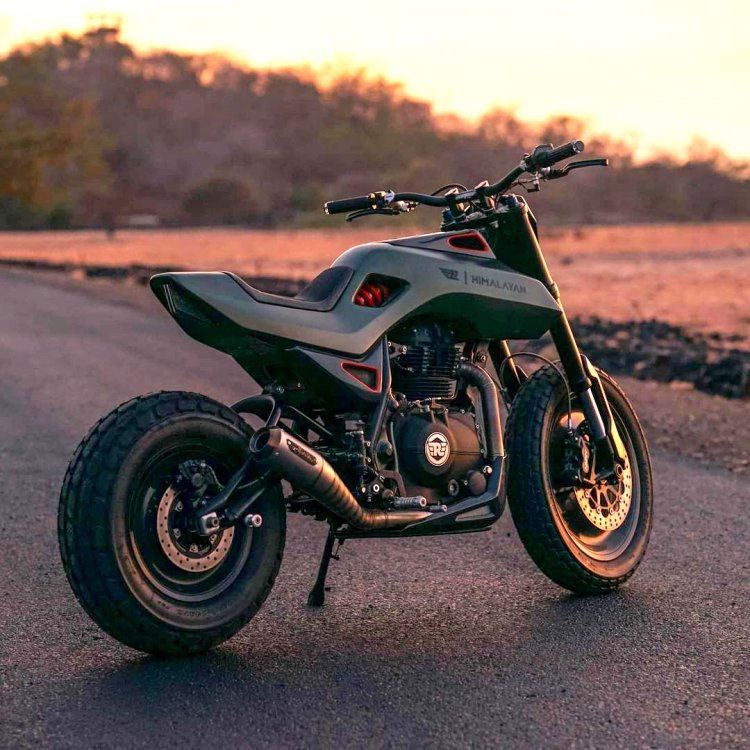 Custom Royal Enfield Himalayan Rear Right