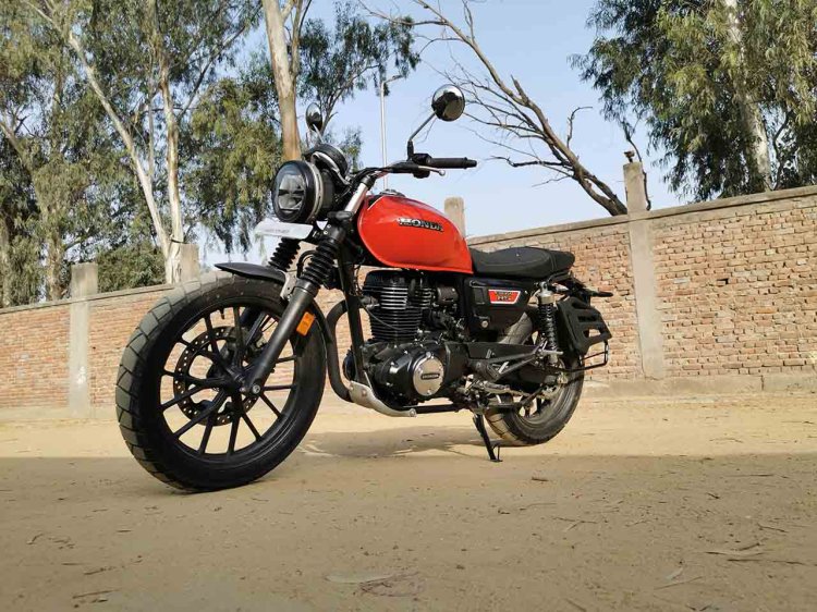 Honda Cb350rs Front Three Quarters Images 6