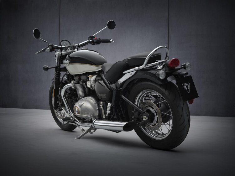 2021 Triumph Speedmaster Rear Left