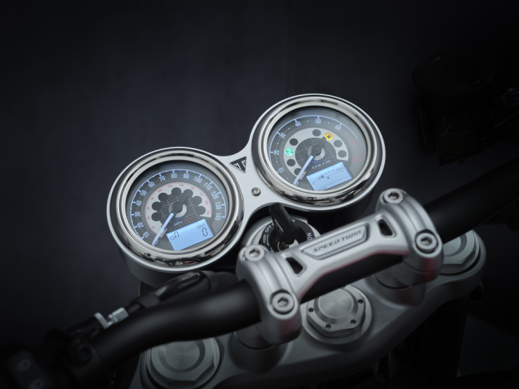 2021 Triumph Speed Twin Instrument Cluster