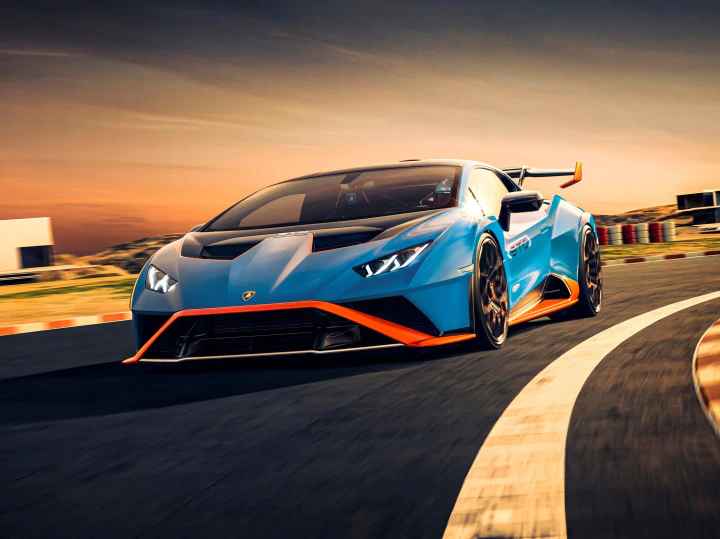 Lamborghini Huracan Sto Action