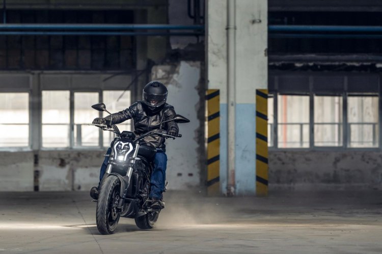 Benelli 502c Front Parking