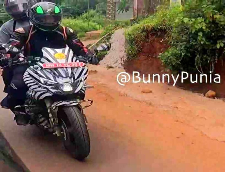 Bajaj Pulsar 250f Spy Front Closeup