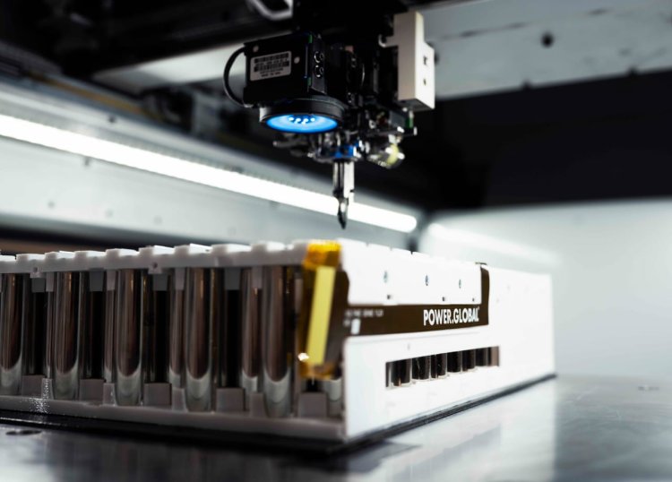 Power Global Ezeetm Swappable Battery