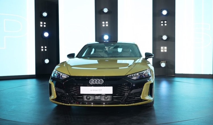 Audi E Tron Gt Front