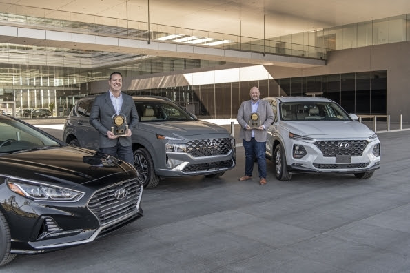 Hyundai Santa Fe Sonata Award