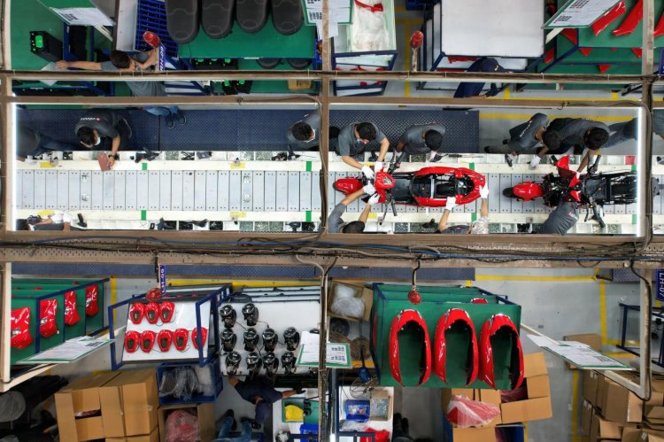 Bounce Infinity E1 Assembly And Qc Line