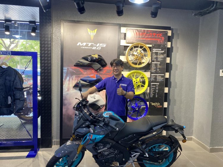 Mr Eishin Chihana Chairman Yamaha Motor India Pose