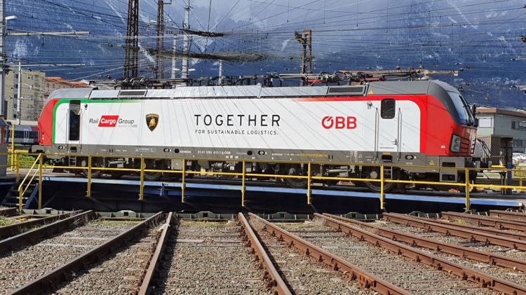 Automobili Lamborghini Rail Cargo Locomotiva