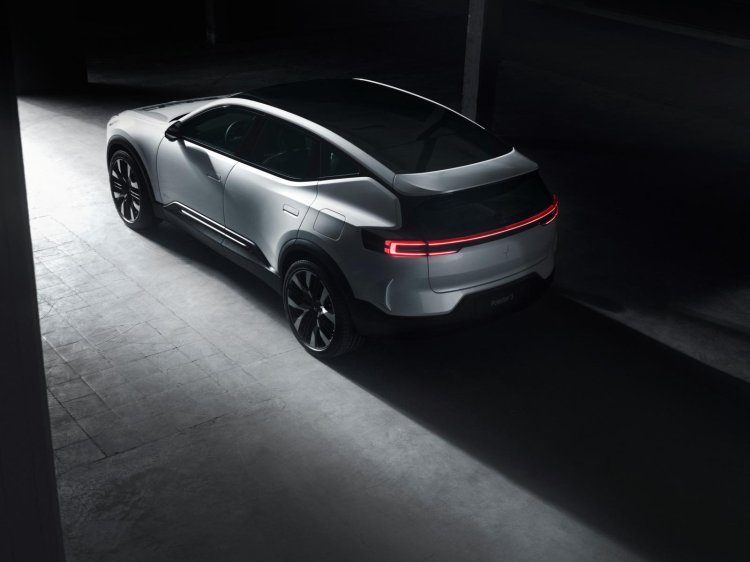 Polestar 3 Rear Quarter Top