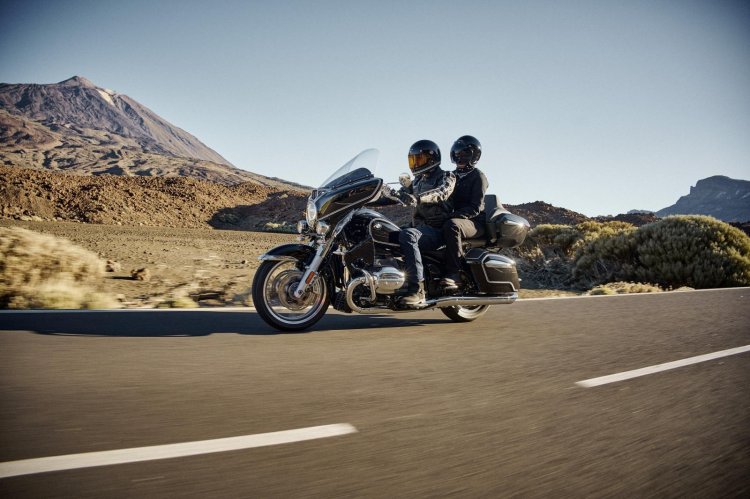 BMW R 18 大陸横断アクション