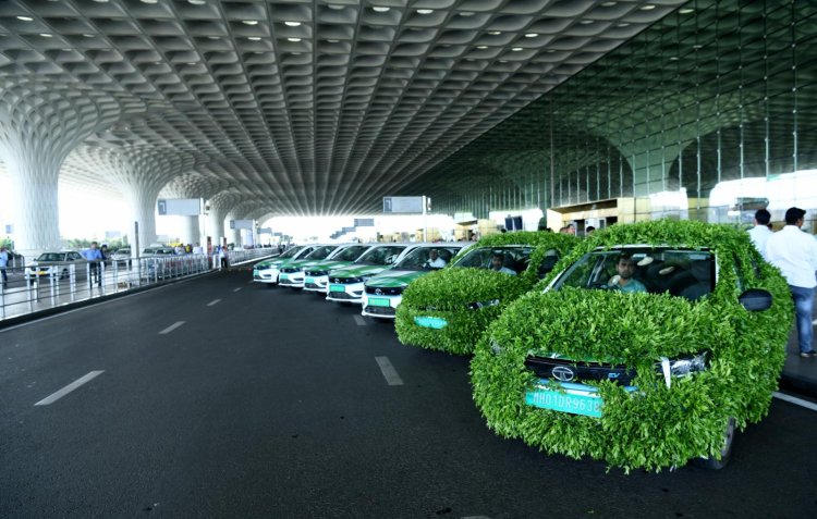 ムンバイ空港の Uber Green Cass 2