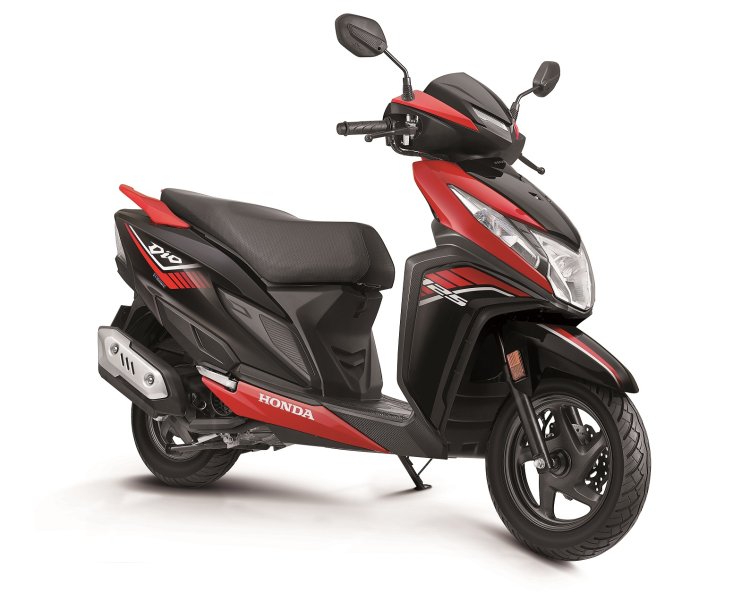 2023 Honda Dio 125 Sports Red Front Quarter