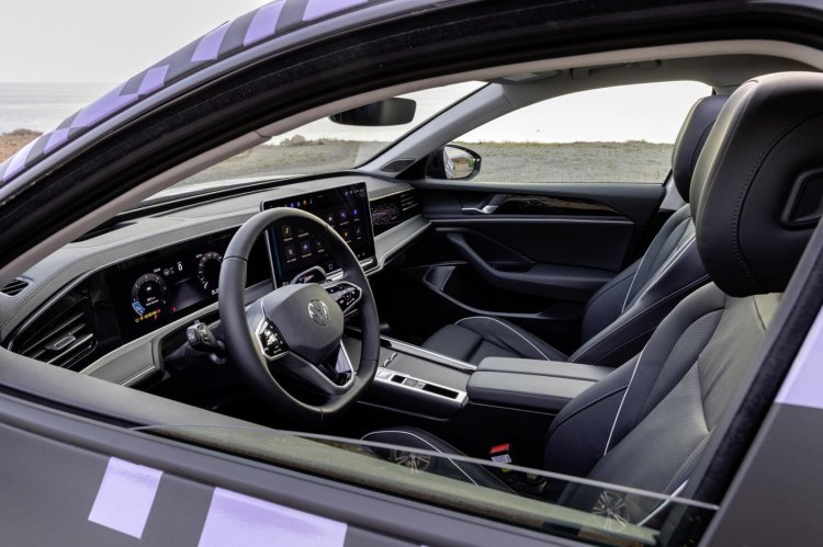 The New Volkswagen Passat Variant Testing Interior