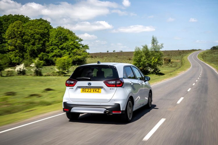 How To Drive Safely From The Uk To The Eu This Sum