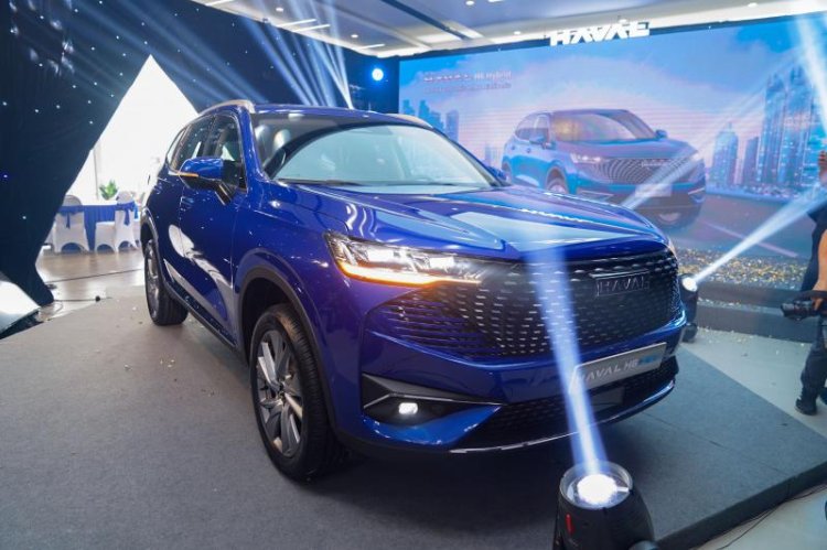 Haval H6 Hev Front Quarter Vietnam Launch