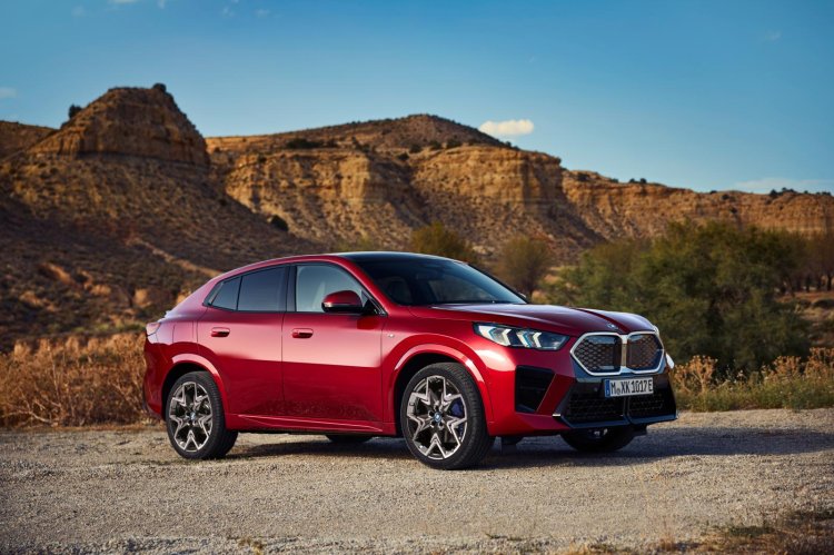 Bmw X2 Ix2 Front Quarter Right