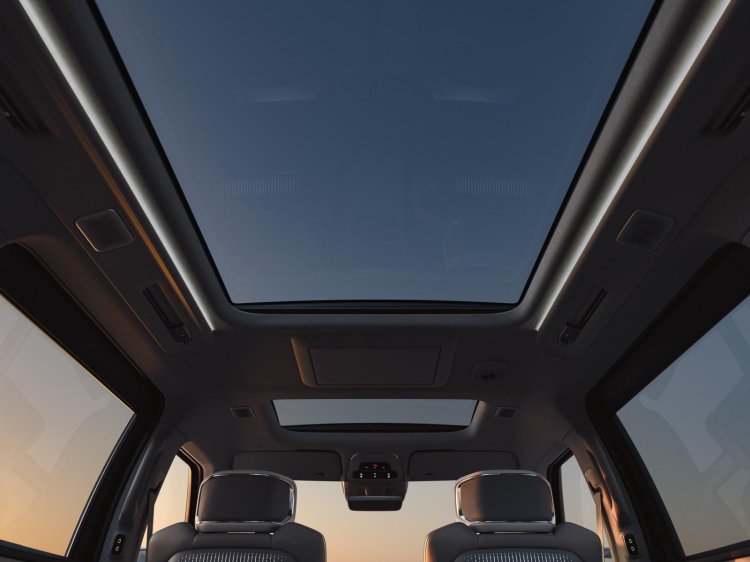 Volvo Em90 Sunroof